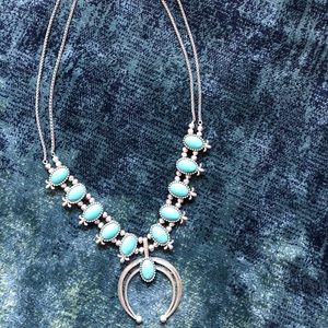 Turquoise Squash blossom necklace 🦋